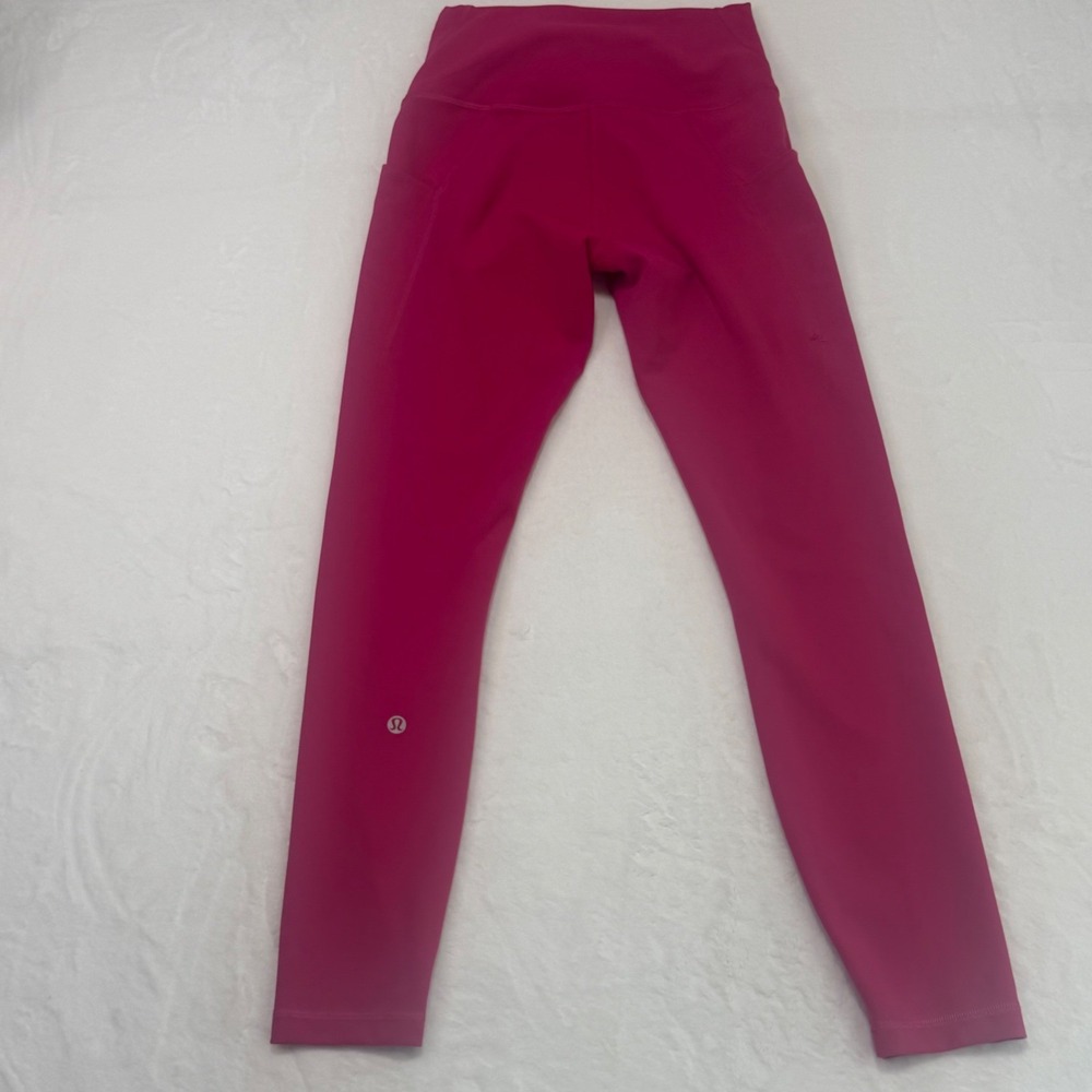Lululemon Wunder Train‎  High-rise Magenta tight w pockets Size 6 - Picture 6 of 7